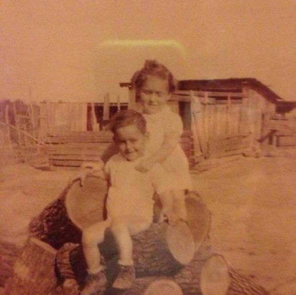 Profile Picture of Max Gibson (@maxgib70) on Poshmark