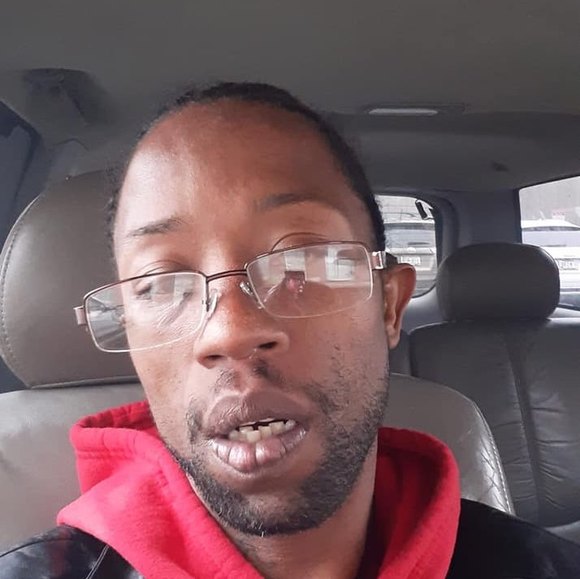 Profile Picture of Casimer Tipton (@casimertipton) on Poshmark