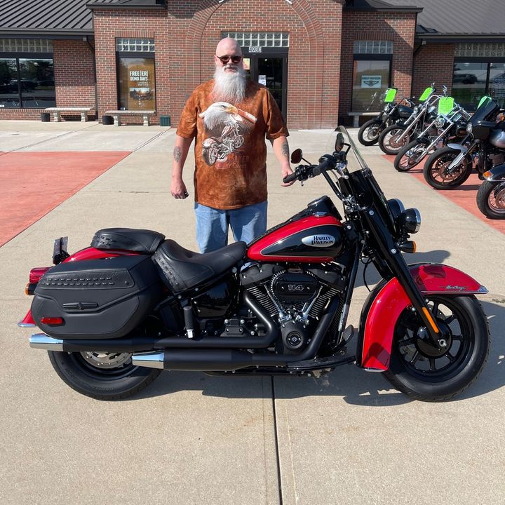 Profile Picture of David DeVries (@@davedtruck) on Tiktok