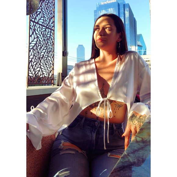 Profile Picture of Jessica Heverly (@jessicaleigh131) on Poshmark