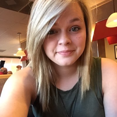 Profile Picture of Haley Maria (@haleyy_maria) on Twitter
