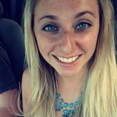 Profile Picture of Hilary Graham (@schin12991) on Twitter