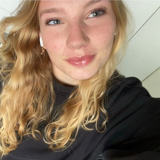 Profile Picture of Amber (@amberlente) on Tiktok