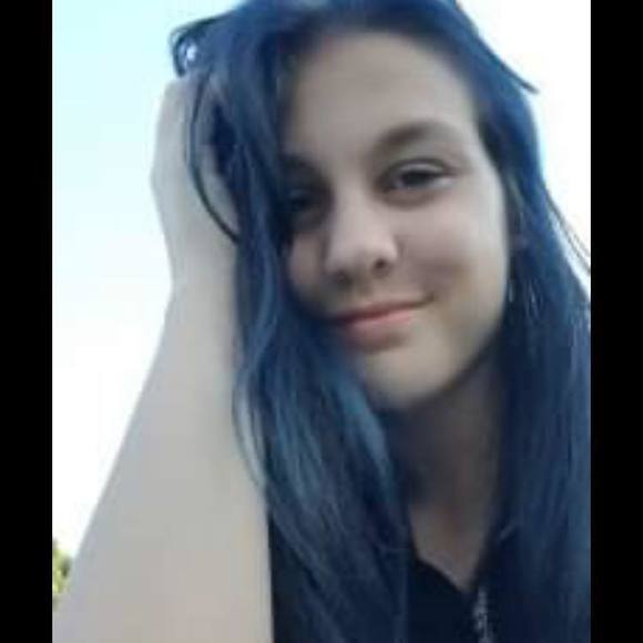 Profile Picture of Megan Moisan (@meganmoisan) on Poshmark