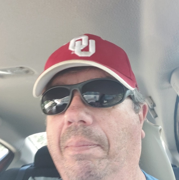 Profile Picture of Steve Rose (@swr5775) on Poshmark