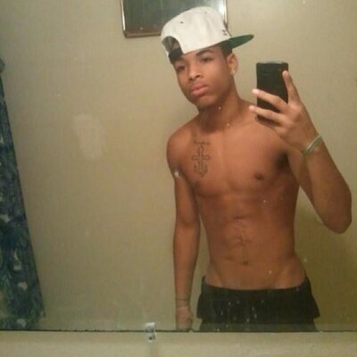 Profile Picture of Adrian Powell (@@deangelo21) on Twitter