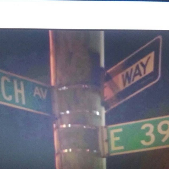 Profile Picture of Benji Brooks (@benji392008) on Poshmark