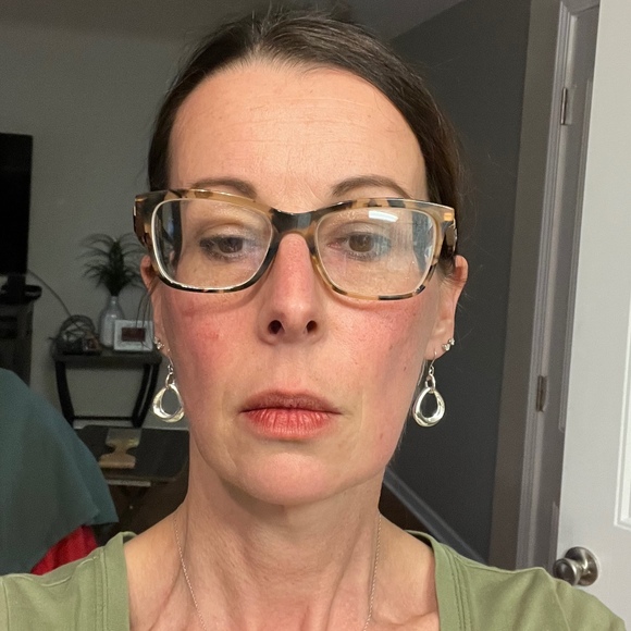 Profile Picture of Jodi Lesko (@jodi_lesko) on Poshmark