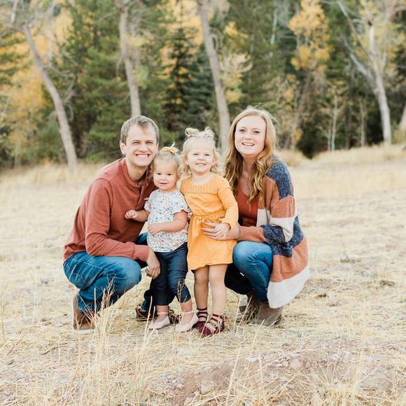 Kailey Vandemerwe - Poshmark Profile Picture of Kailey Vandemerwe (@kayvan10) on Poshmark