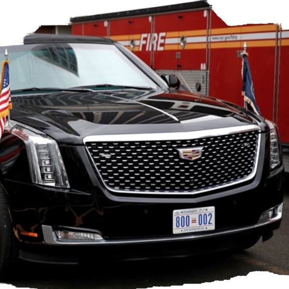 Profile Picture of Christopher Cannon (@christopherc450) on Poshmark