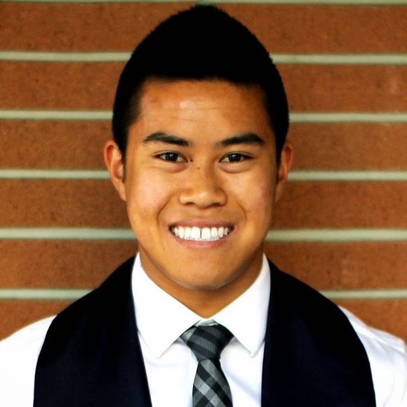 Profile Picture of Jonathan Tam (@jonjontamtam) on Poshmark