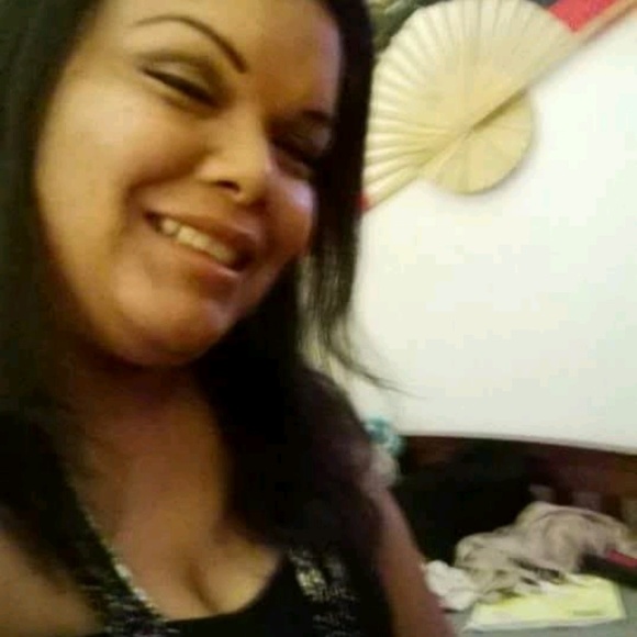 Profile Picture of Pheap Nuon (@lilly685) on Poshmark