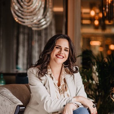 Profile Picture of Ellen Anne Schultz (@DrEllenLove) on Twitter