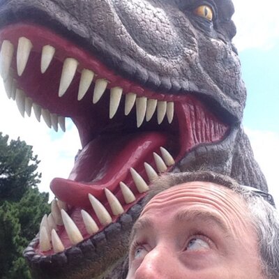 Profile Picture of Scott Ellis (@blahblahellis) on Twitter
