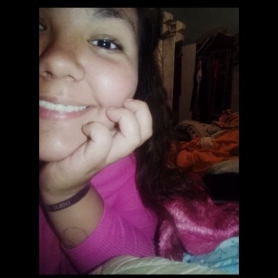 Profile Picture of Luz  💜 ✊ (@Luz_Castro__) on Twitter