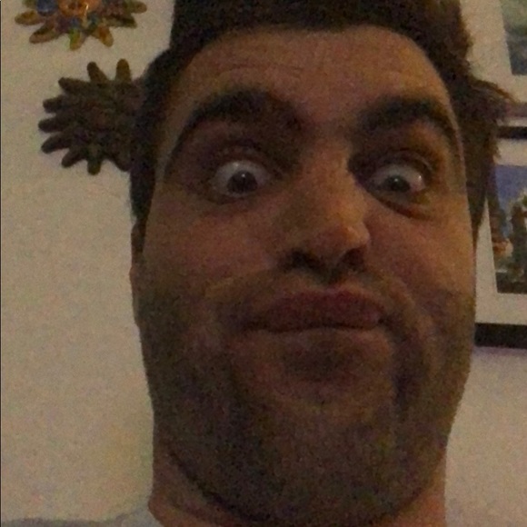 Profile Picture of Kevin Mckinlay (@kevinmck) on Poshmark