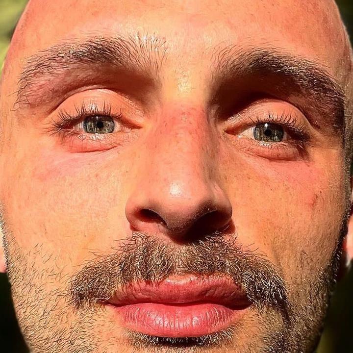 Profile Picture of D (@devmattheww) on Tiktok