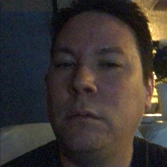 Profile Picture of William Mcgee (@willhandler) on Poshmark