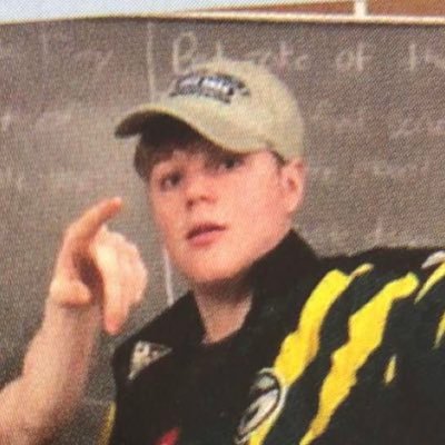 Profile Picture of Andy Wesson (@xandych) on Twitter