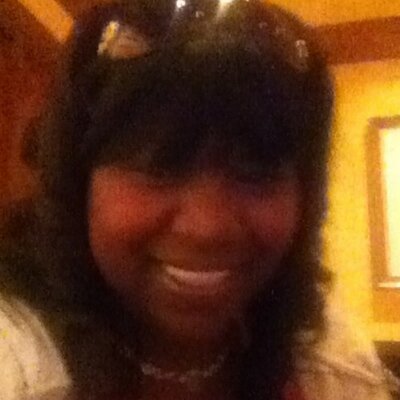 Profile Picture of Yolanda Gunn (@Ch0c0lateDoll) on Twitter