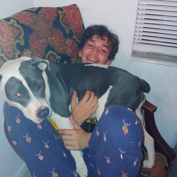 Profile Picture of Edward Gibson (@edwardaceg18) on Poshmark