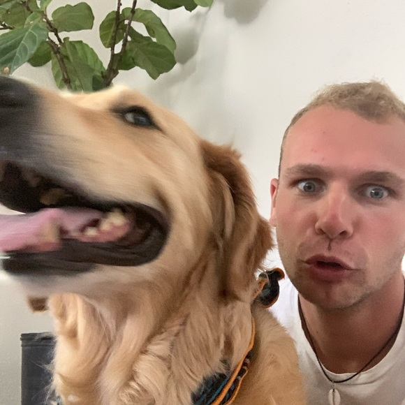 Profile Picture of Tuur Vandervorst (@tuurvdv) on Poshmark