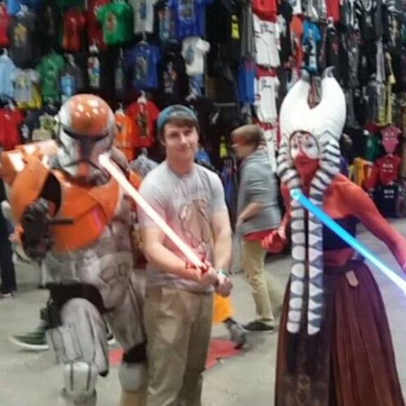 Profile Picture of Alex Jones (@acjones1717) on Poshmark