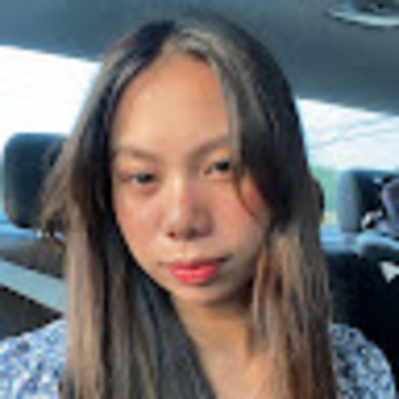 Profile Picture of Lara Dela cruz (@larashane0) on Poshmark