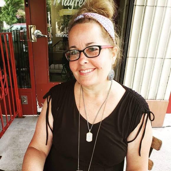 Profile Picture of Jacki Wrubel (@angeljaz93) on Poshmark