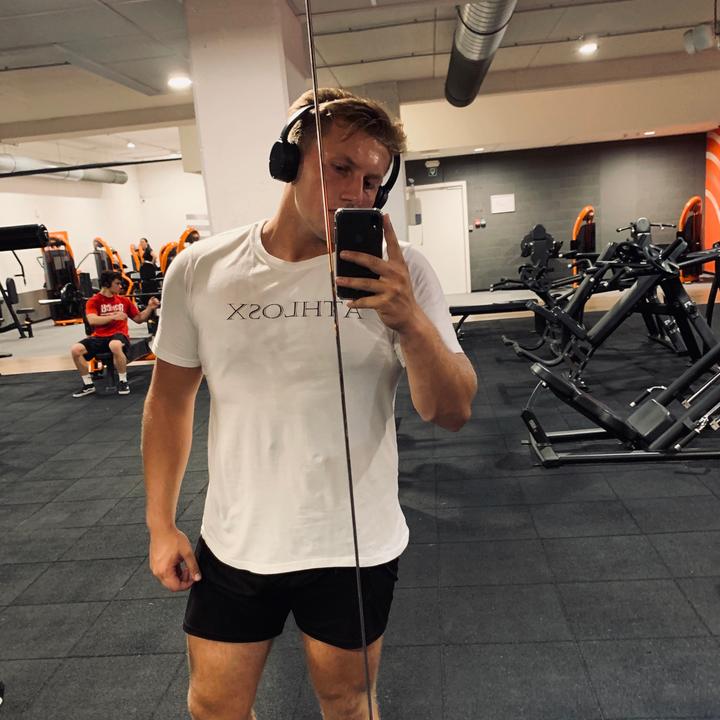 Profile Picture of jonathanwajntraub (@wajntraubj) on Tiktok