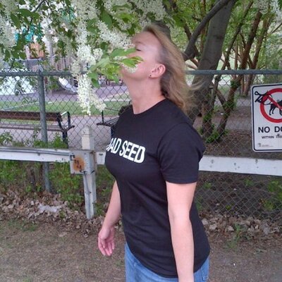 Kari Watson - Twitter Profile Picture of Kari Watson (@coldaspin) on Twitter