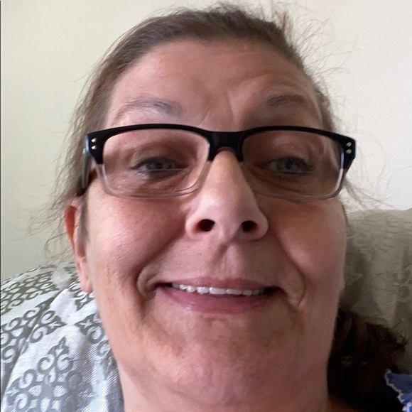 Profile Picture of Joyce Mccosker (@joycemccosker7) on Poshmark