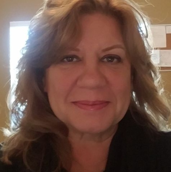 Profile Picture of Joann Dreves (@jo77905) on Poshmark