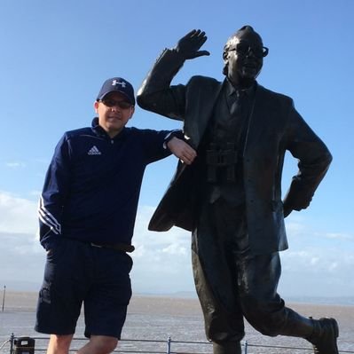 Profile Picture of Tom-Armour (@TomArmour13) on Twitter