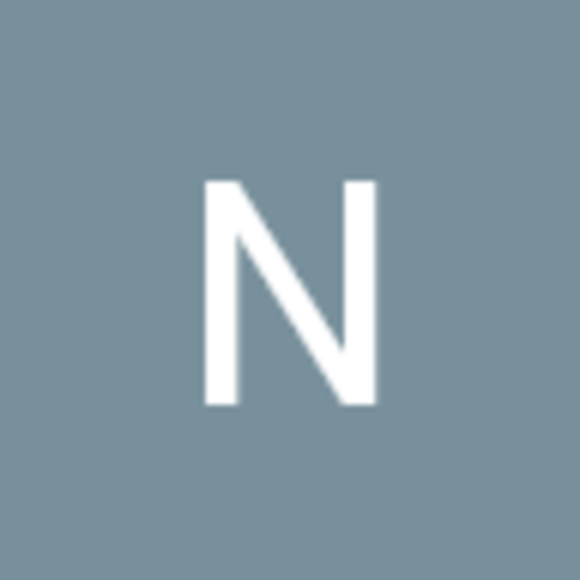 Profile Picture of Nicole Wendolowski (@nwendolowski) on Poshmark