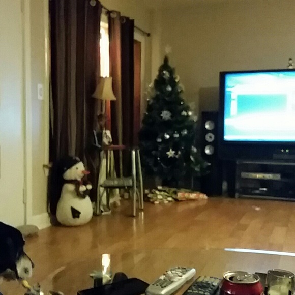 Becky Khollman - Poshmark Profile Picture of Becky Khollman (@bkhollman) on Poshmark