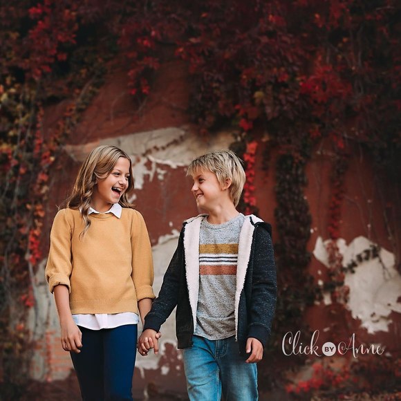 Profile Picture of Jessica Dunphy (@jjdunphy) on Poshmark