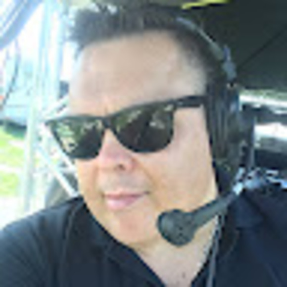 Profile Picture of Jeffrey r Cassidy (@camerangler2) on Poshmark