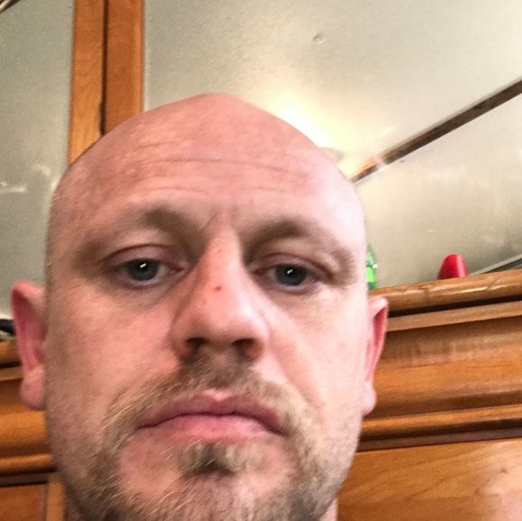 Profile Picture of Charles Perry (@charlesperry511) on Poshmark