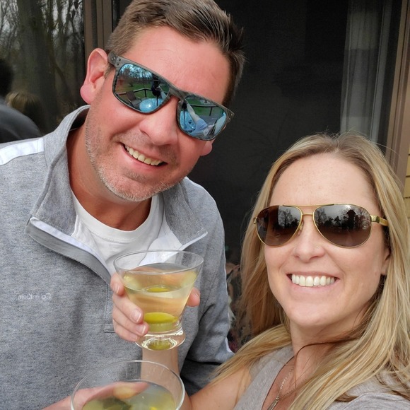 Profile Picture of Lisa Andrakowicz-doran (@lisaandrakowicz) on Poshmark