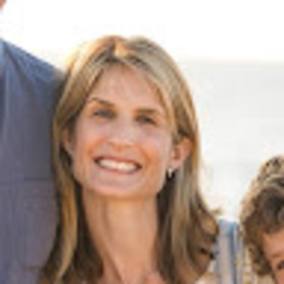 Profile Picture of Jesse Haines (@jesse_haines) on Poshmark