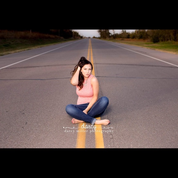 Profile Picture of Alexa Sullivan (@alexaksullivan) on Poshmark