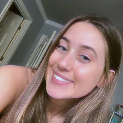 Profile Picture of Sarah Pool (@SarahPool_) on Twitter