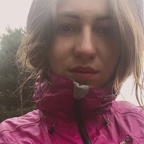 Profile Picture of Vita Chaikovska (@chaikovskavita) on Poshmark