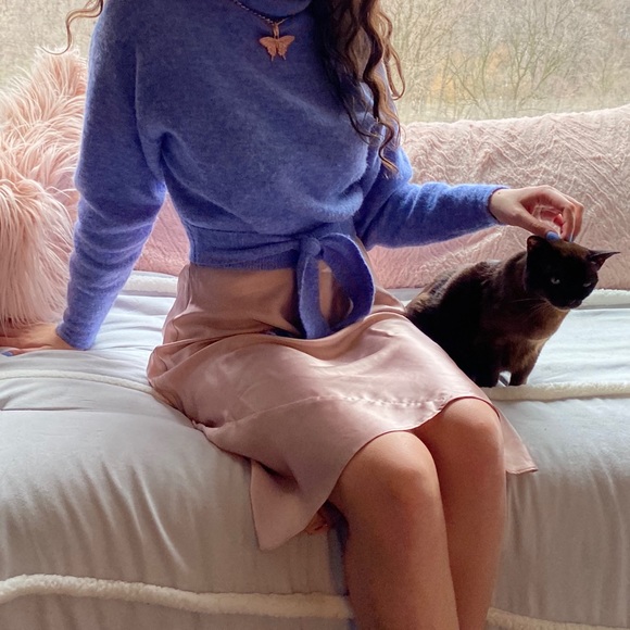 Profile Picture of Ariela Shahvar (@arielashahvar) on Poshmark