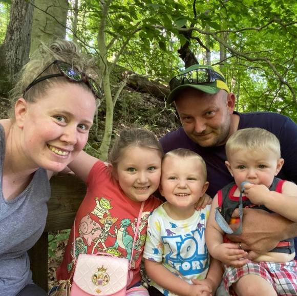 Profile Picture of Leah Crosby (@leahcrosby) on Poshmark