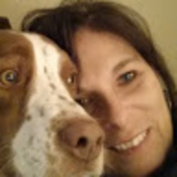 Profile Picture of Karyn Kolly (@kpkolly) on Poshmark