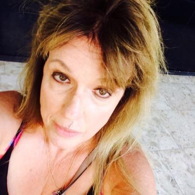 Profile Picture of Isabelle Flaherty (@FlahertyBella) on Twitter