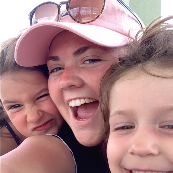 Profile Picture of Josie Stottlar (@josiannems23) on Poshmark