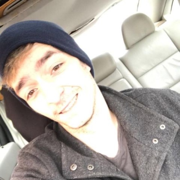 Profile Picture of Cody Greer (@tricksters6661) on Poshmark